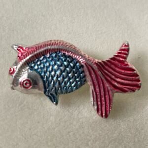 Vintage Koi Fish Goldfish Blue Pink Silvertone Brooch Pin Retro Artsy Mod Whimsy
